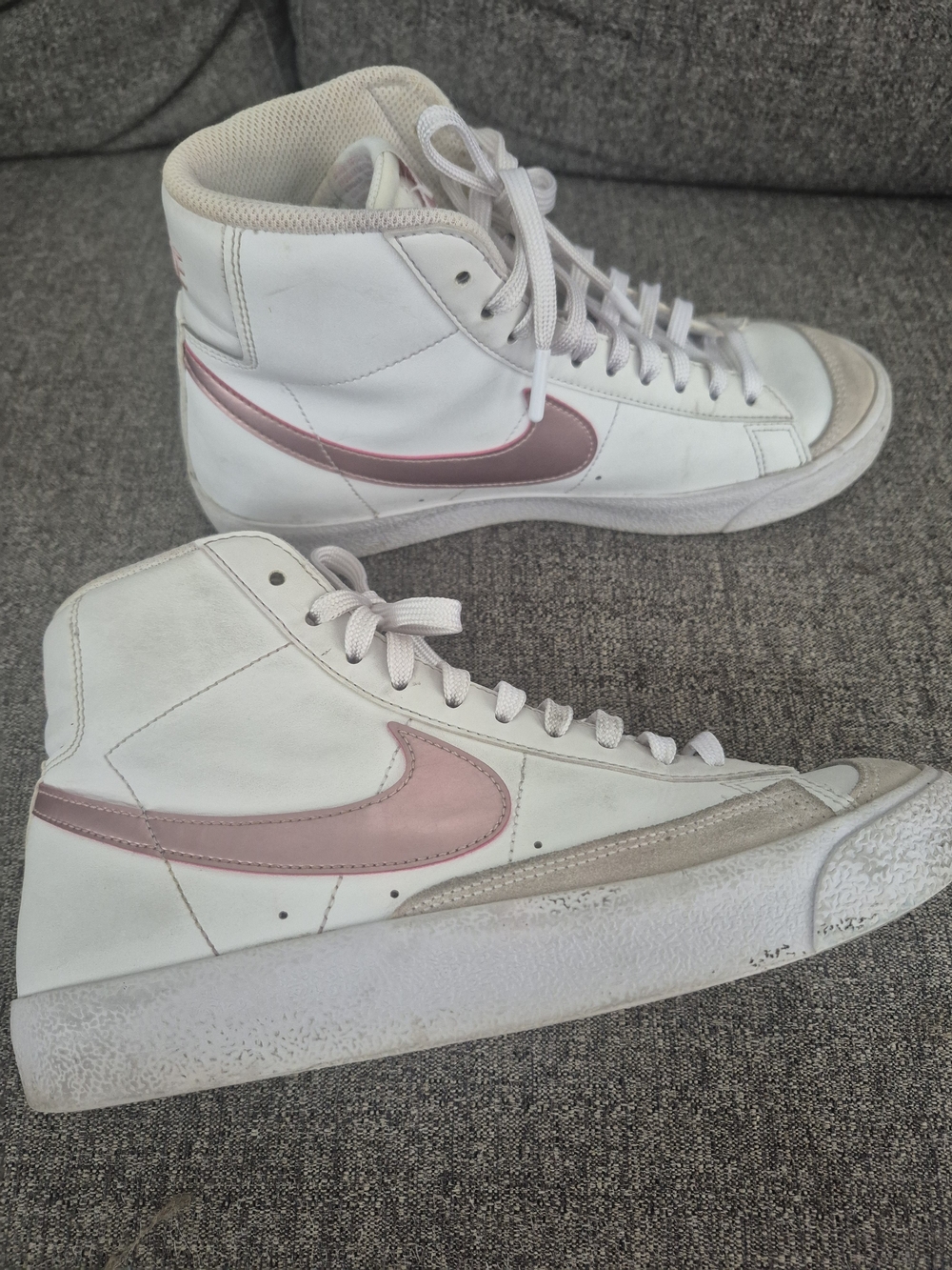 Nike Blazers Kid's White High-Top Sneakers with Pink Swoosh Accent